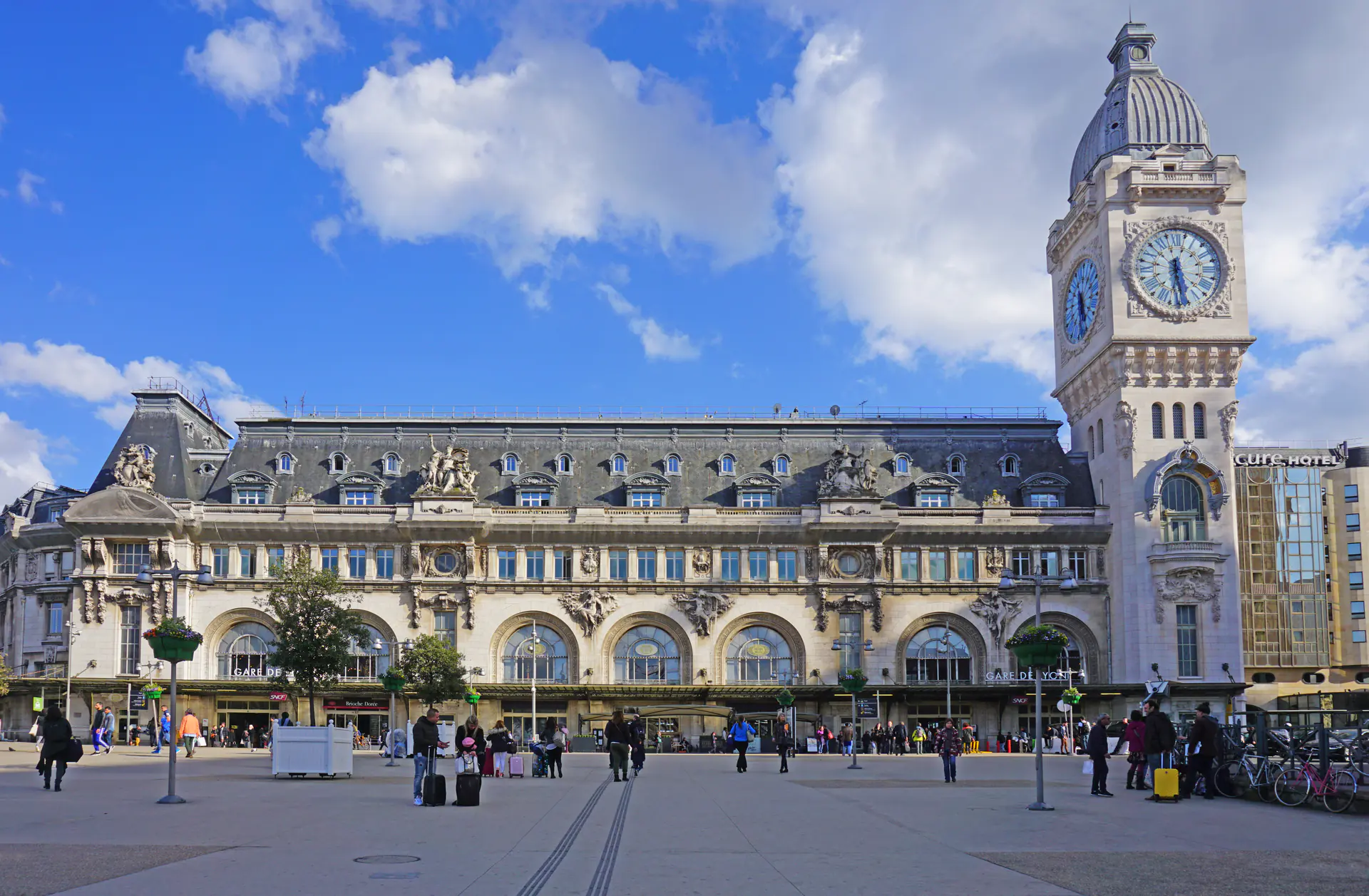 Gare de Lyon hotels